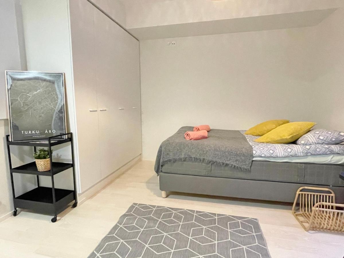 Haalia Homes Turku Paeaeskynpesae Ngoại thất bức ảnh