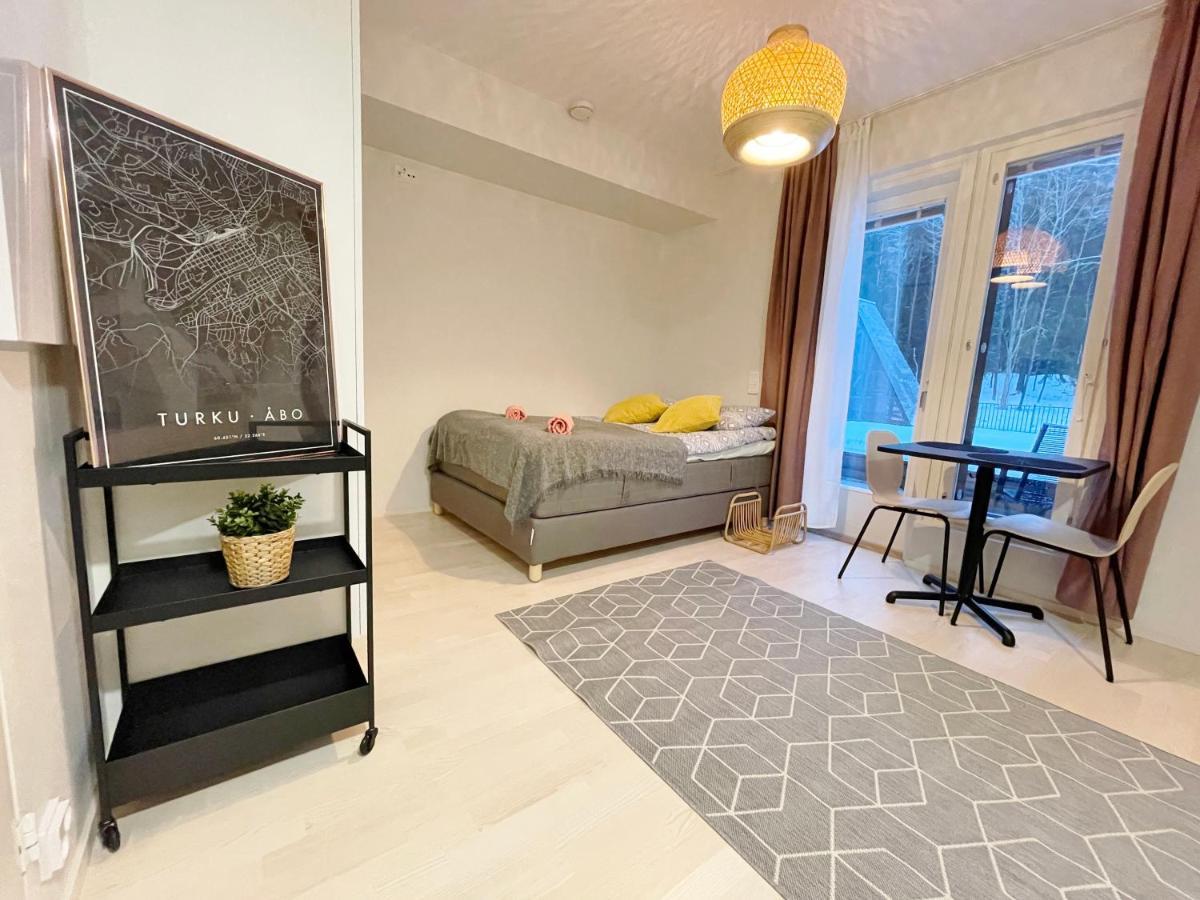 Haalia Homes Turku Paeaeskynpesae Ngoại thất bức ảnh