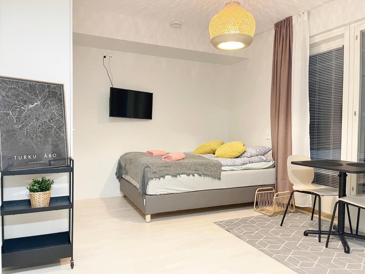 Haalia Homes Turku Paeaeskynpesae Ngoại thất bức ảnh